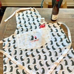 British Apron w/Pocket: 'I Love Ba(r)king'